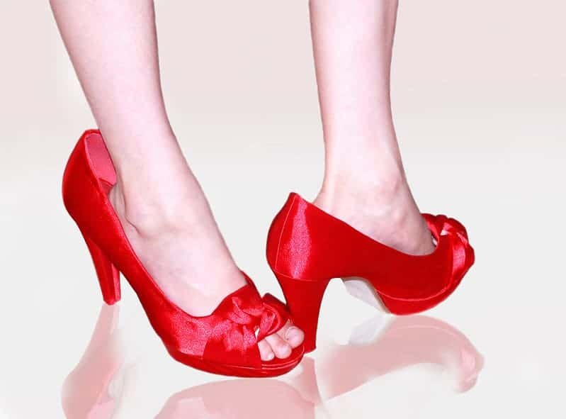 To make shoes discount smaller