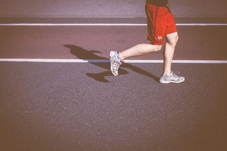 Running shoes for wide feet