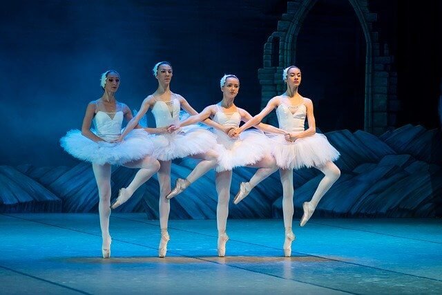 Pointe shoes Pointe shoes